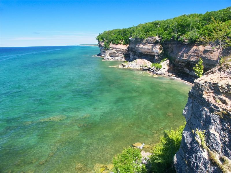 Pictured Rocks National Lakeshore — sandstone cliffs and emerald water in Michigan's Upper Peninsula